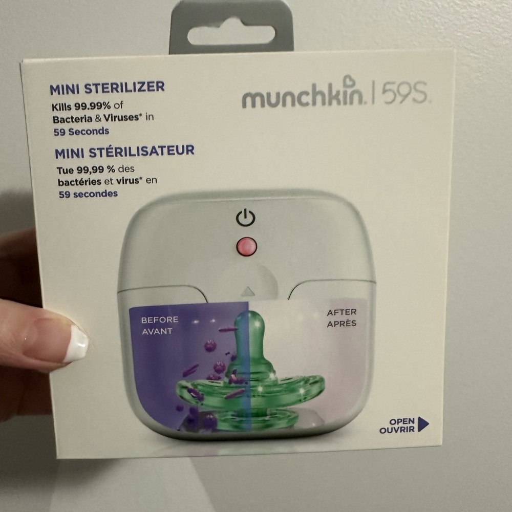 Munchkin portable mini sterilizer - Brand new